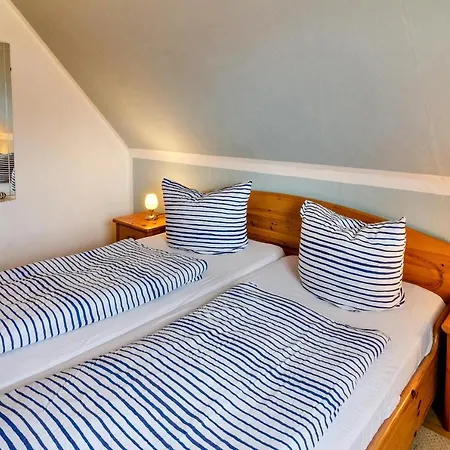 Diekster - Obergeschoss Διαμέρισμα